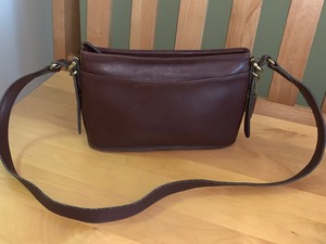 lot 169 image: Dark Brown Leather Coach Bag
