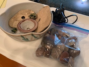lot 116 image: Decorative Pottery Bowl And Water Feature Accessories