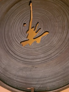 lot 62 image: Large Decorative Asian Plate With Metal Stand