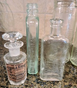 lot 86 image: Lot of Medicine BottlesGlassware