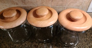 lot 100 image: Trio of Storage Jars