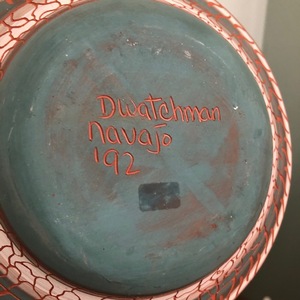 lot 217 image: Navajo Pottery