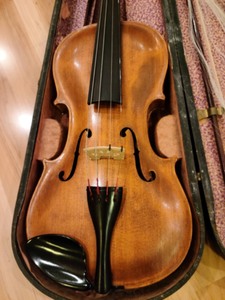 lot 225 image: Violin