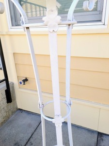 lot 237 image: White Metal Plant Stand