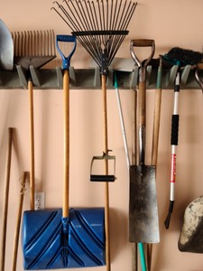 lot 249 image: Large Lot of Shovels And Yard Tools