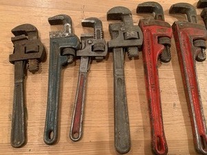 lot 275 image: Lot of Wrenches