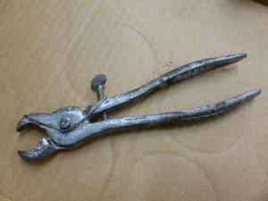 lot 62 image: Antique Specialty Tool