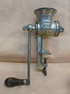 lot 75 image: Antique Keen Kutter