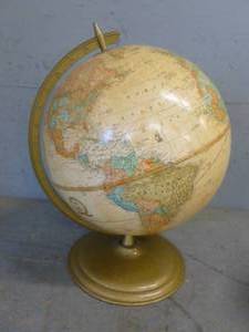 lot 123 image: Vintage Globe