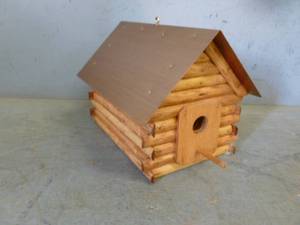 lot 148 image: New Bird House