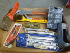 lot 186 image: Tools