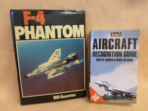 lot 225 image: Collector Books