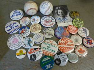 lot 242 image: Collectible
