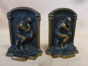 lot 324 image: Vintage Bookends
