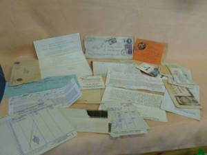 lot 328 image: Vintage Paper Items