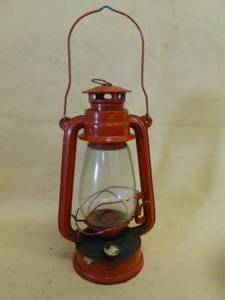 lot 383 image: Barn Lantern