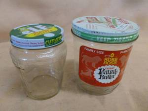 lot 391 image: Vintage Glass Jars