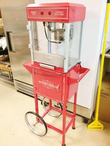 MSRP $600 Waring Pro Professional Popcorn Maker Trolley Cart Comes With Popcorn Packet To Make Too&nbsp Have A Popcorn Party Or A Drive In Movie At You House&nbsp Great Condition
