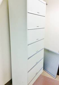MSRP $2500 Yep Thats Right Super Nova Quality Tab Storage Solutions 6 Drawer Metal Lateral Filing Cabinet - All Shelves Flip Up - Locking With Key - 76 Tall - Great Condition