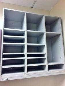 MSRP $1100 Ultra Quality Teknion Expansion Series Pigeonhole Wall Open Cabinet Mail Slot - Excellent Condition&nbsp