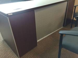 WOW MSRP $7000 Ultra Quality Teknion Expansion Series Executive U-Shape Workstation With 2 Drawer Lateral File Cabinet, 3 Drawer Filing Cabinet &amp Tuck Under Corner Storage Cabinet - Excellent Condition Keys Included