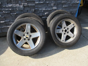 Dodge Durango Rims and Tires