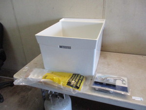 Washtub Sink with Faucet
