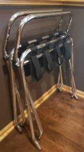 lot 163 image: Folding Metal Luggage Rack