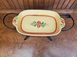 lot 131 image: Collection of Southern Home Living Kitchen Ware