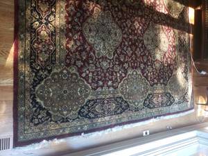 lot 36 image: Elegan Area Woven Wool Rug By World Rug Traders 9 x12