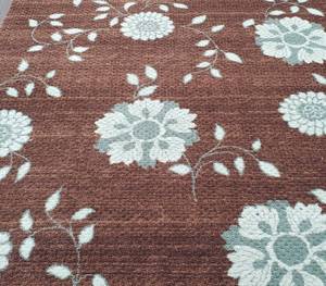 lot 32 image: Nylon Rug by Classic Home 9.6 x 6.6