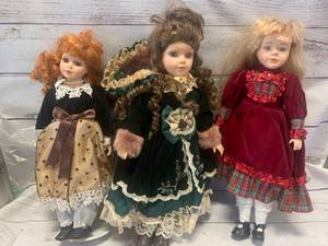 lot 35 image: Lot of 3 Vintage Porcelain Dolls 16-18 Tall