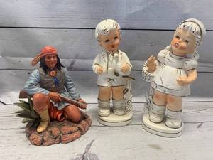 lot 39 image: Japanese Relco Figures & Limited Edition Artaffects Geronimo