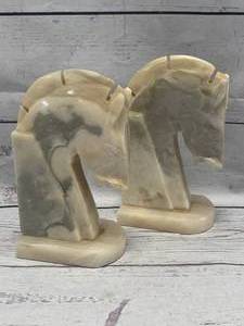 lot 70 image: Antique Marble Bookends 6 12 Tall