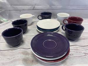lot 71 image: Lot of 7 Fiestaware Cups & Saucers