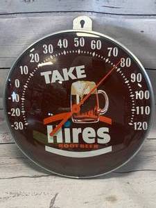 lot 91 image: Vintage Hines Root Beer 12