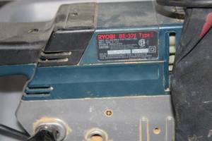 lot 79 image: Ryobi 3 x 21 Variable Speed Sander