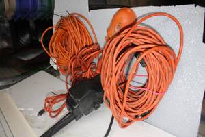 lot 44 image: Extension Cords, Trouble Light and Stake Timer