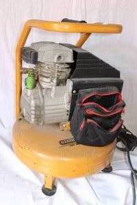 lot 15 image: Bostitch Pancake Air Compressor