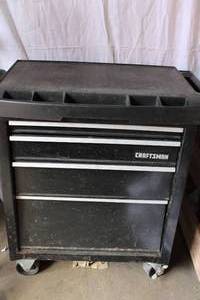 lot 17 image: Craftsman Rolling Tool Chest wProject Center top