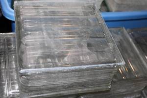 lot 195 image: Decorative Glass Blocks