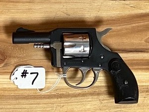 lot 7 image: H&R Inc. 733 Revolver ...