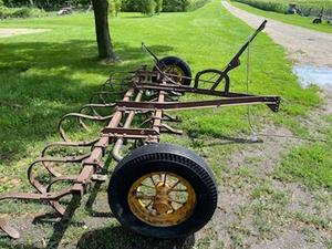Ground Trip Digger