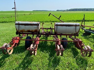 Four Row Planter