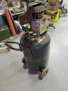 Alltrade 5hp 27gal Air Compressor