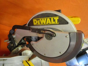 DeWalt 10 Miter Saw