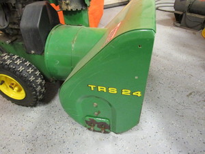 John Deer TRS24 Snowblower