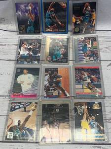 Lot of 12 Alonzo Mourning Vintage Cards