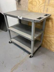 LUXOR 2 shelf Utility cart with casters