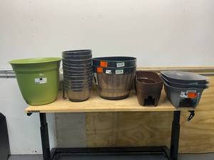 Lot of various planters.  19 in total
